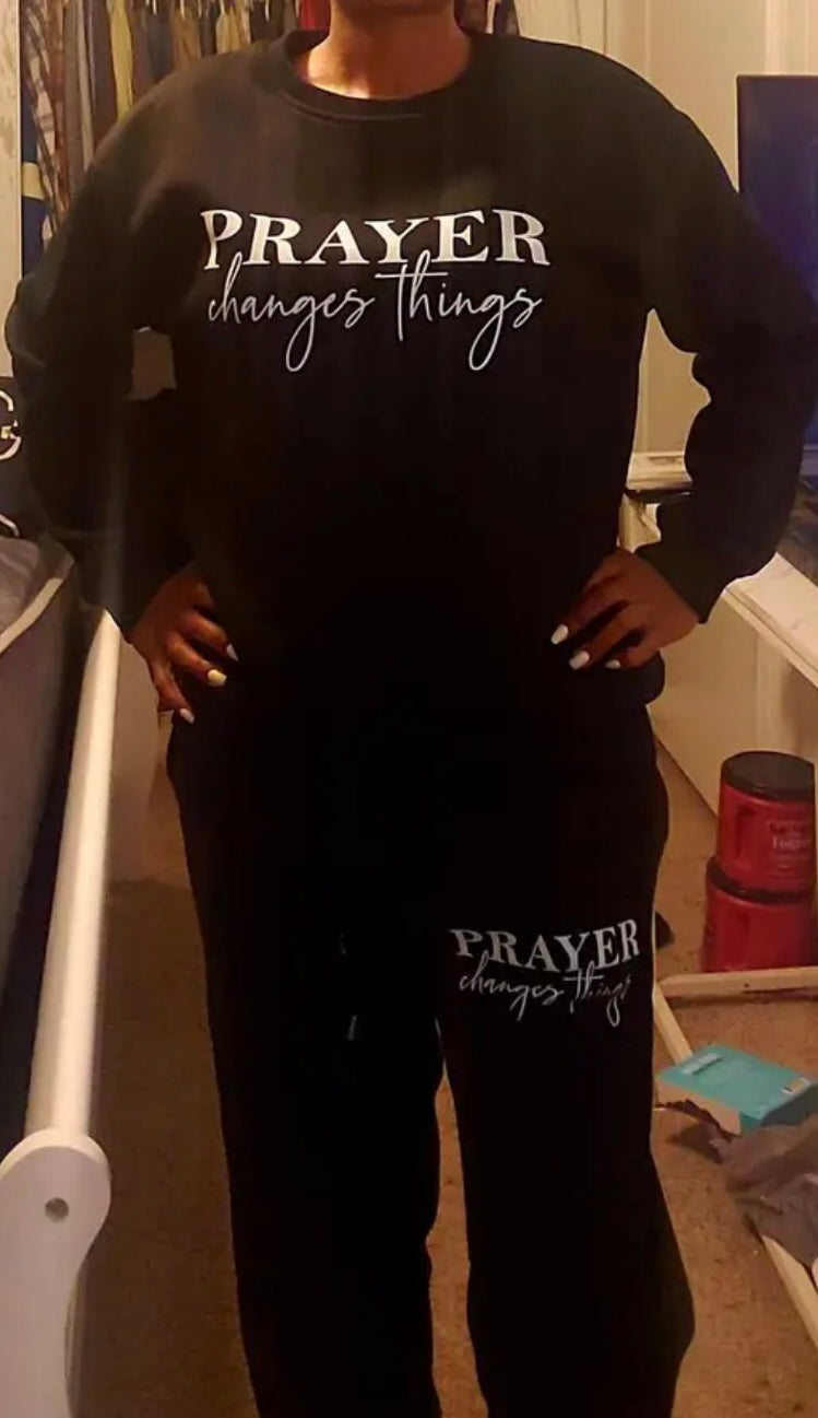 Prayer Changes Things 2-Piece Sweatshirt & Sweatpants Set - Faith-Inspired Comfort Wear